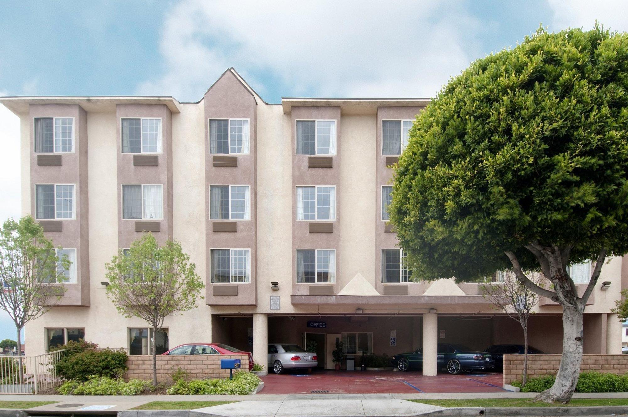 إنغليووود، لوس أنجليس، كاليفورنيا H3 Inn & Suites - Lax Airport - Los Angeles المظهر الخارجي الصورة