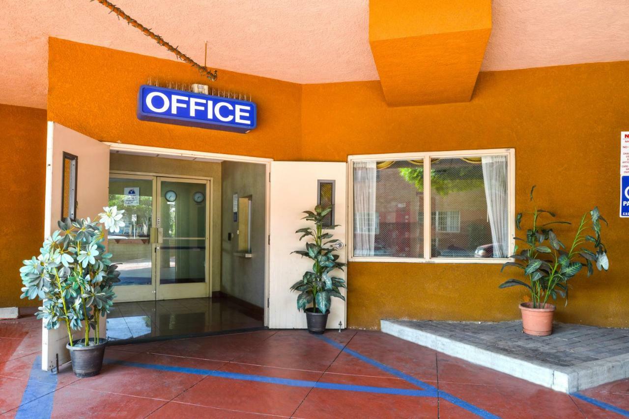 إنغليووود، لوس أنجليس، كاليفورنيا H3 Inn & Suites - Lax Airport - Los Angeles المظهر الخارجي الصورة